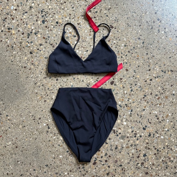 Left on Friday Bikini Set - Picture 3 of 4